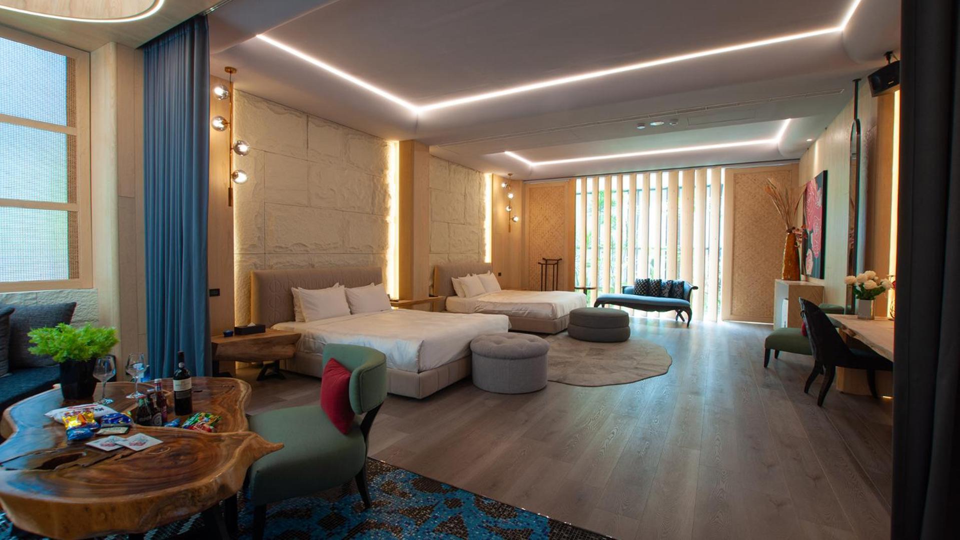Mulan Motel Taichung Exterior foto