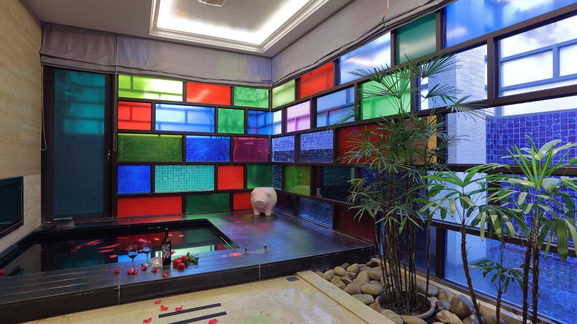 Mulan Motel Taichung Exterior foto