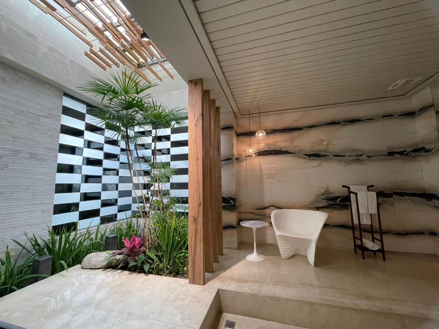 Mulan Motel Taichung Exterior foto